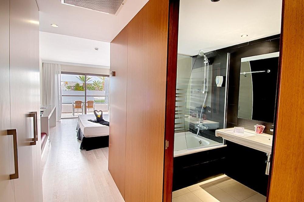 R2 Romantic Fantasia Dreams & Suites Hotel (Adults Only) Tarajalejo Exteriör bild