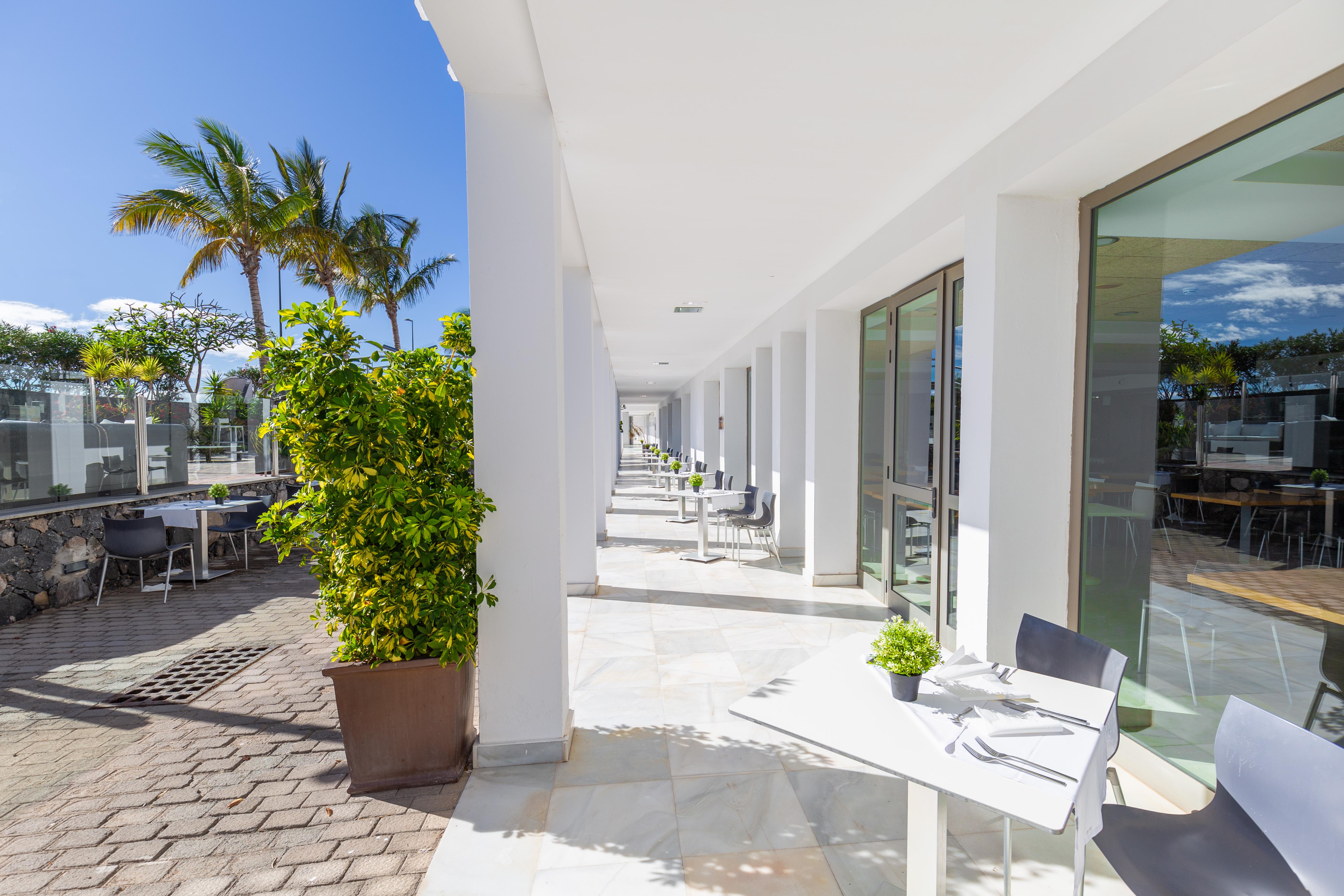 R2 Romantic Fantasia Dreams & Suites Hotel (Adults Only) Tarajalejo Exteriör bild