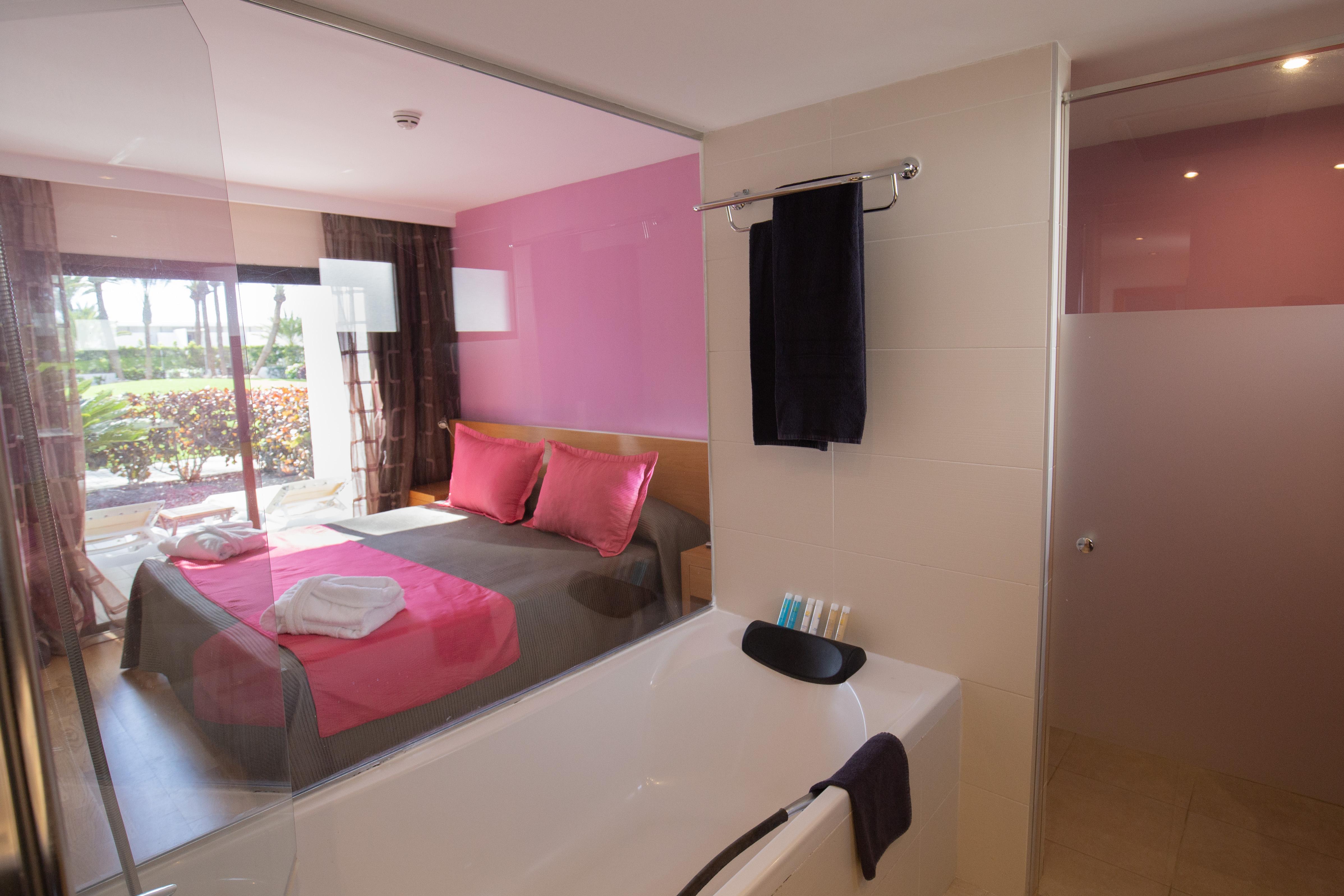 R2 Romantic Fantasia Dreams & Suites Hotel (Adults Only) Tarajalejo Exteriör bild